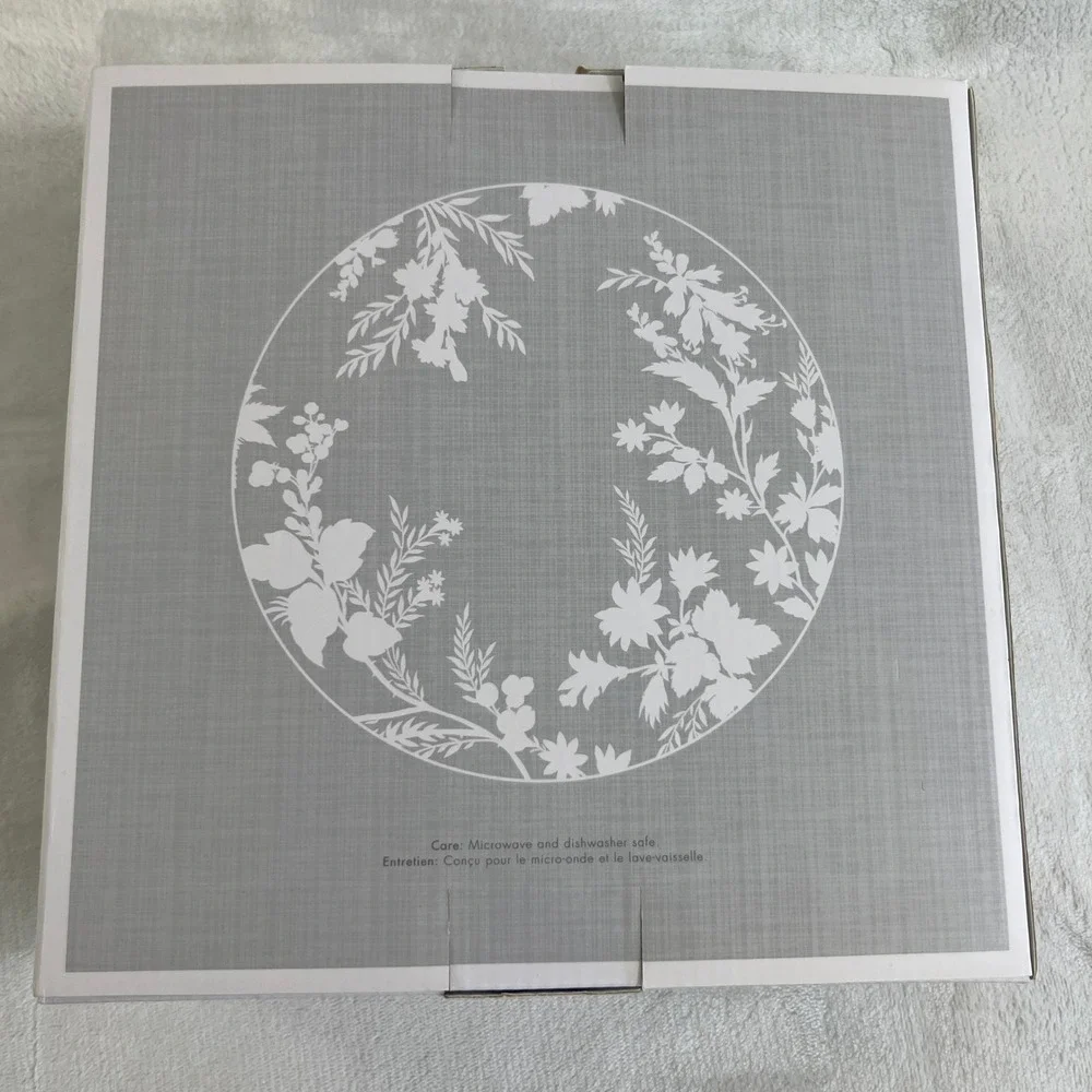 Pottery Barn Monique Lhuillier Rose Bouquet Salad Plates 8.5